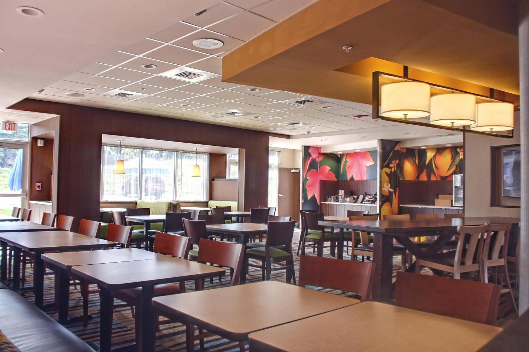 Fairfield & By Marriott Reading Wyomissing
