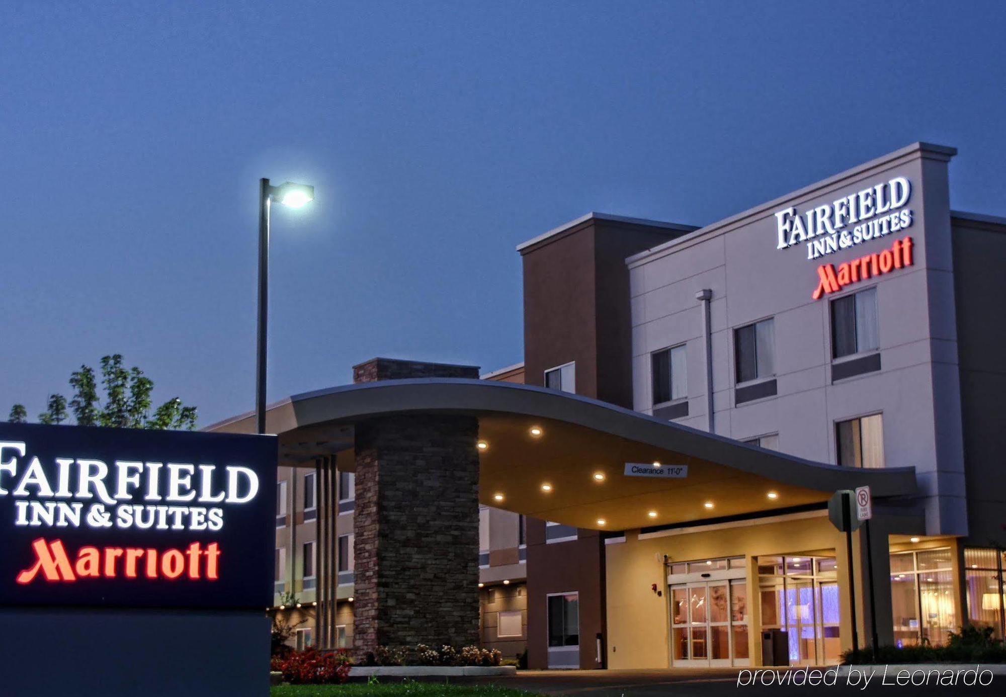 Hotel Fairfield & By Marriott Reading